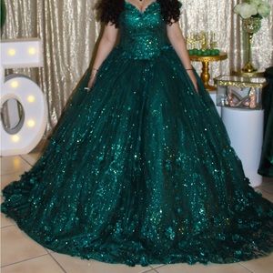 Beautiful dress for a Quinceañera